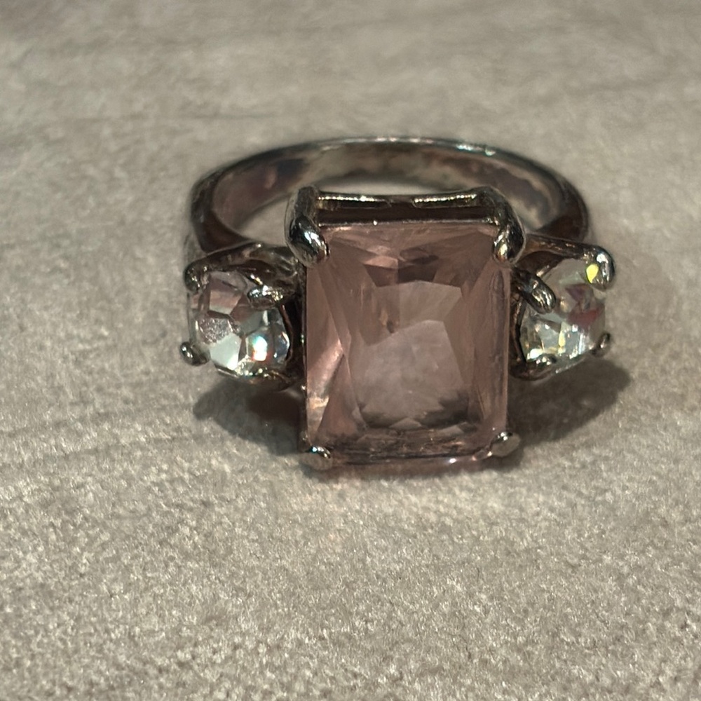 Liz Claiborne Pink and Silver Ring with Modern Elegance size 7.5